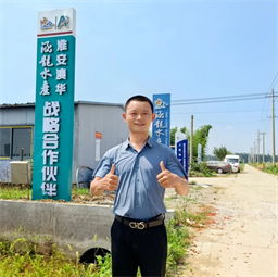 1亩蟹苗要花2万多？这个老板对自己太狠！他却说：舍得砸钱的蟹苗，才能为客户省钱